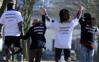 voluntarios del Cuerpo Europeo de Solidaridad