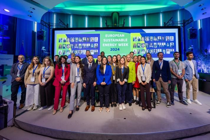 Jóvenes Embajadores de la Energía 2024