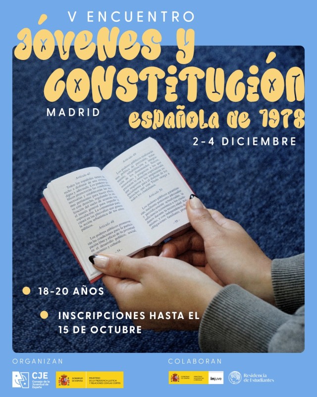 imagen de un  libro de la constituci&oacute;n abierto