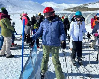 Esquiando en Alto Campoo - Findes de Nieve