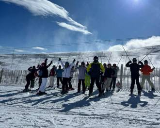 Esquiando en Alto Campoo - Findes de Nieve